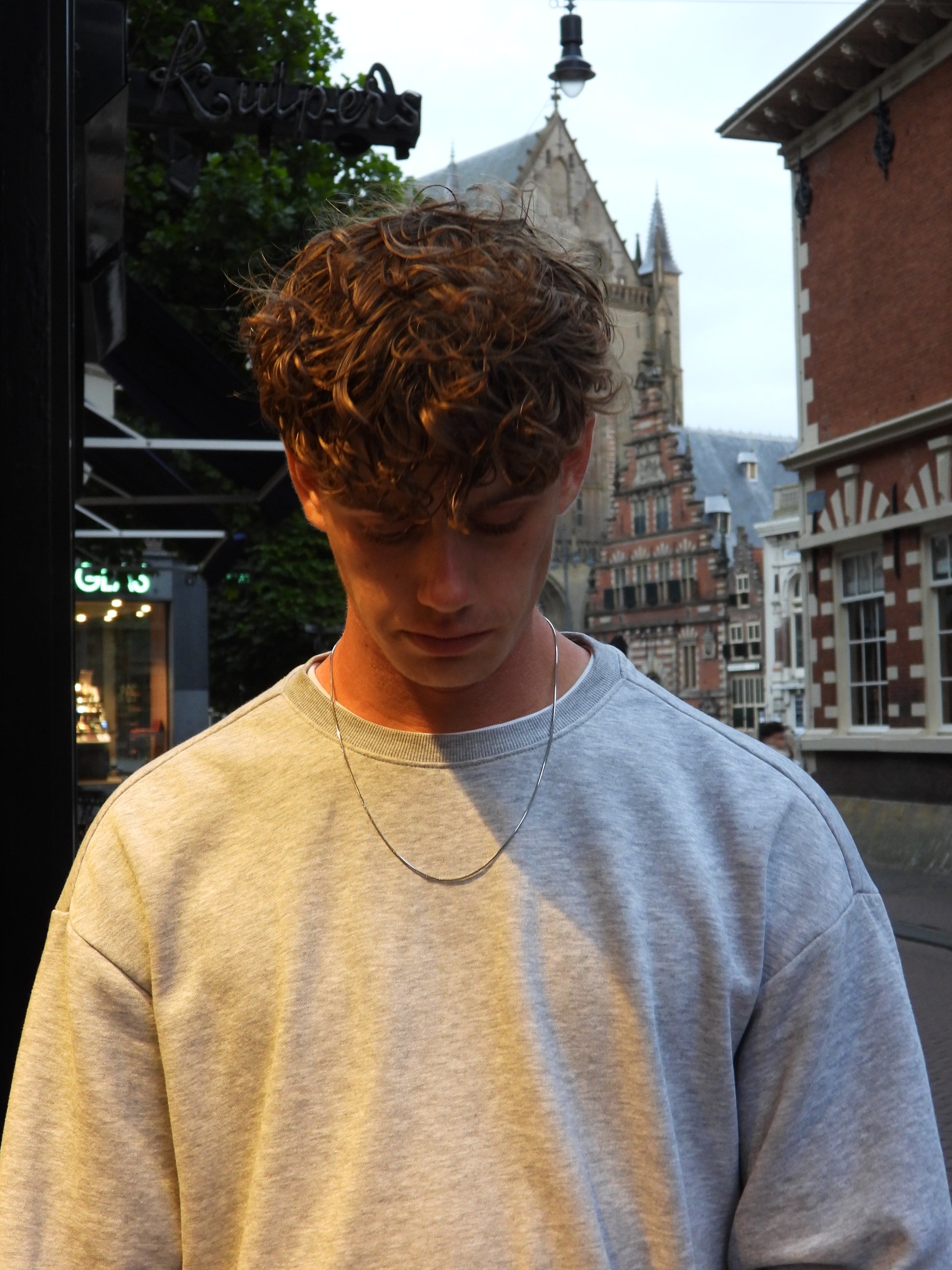 SERPE CHAIN NECKLACE- SILVER