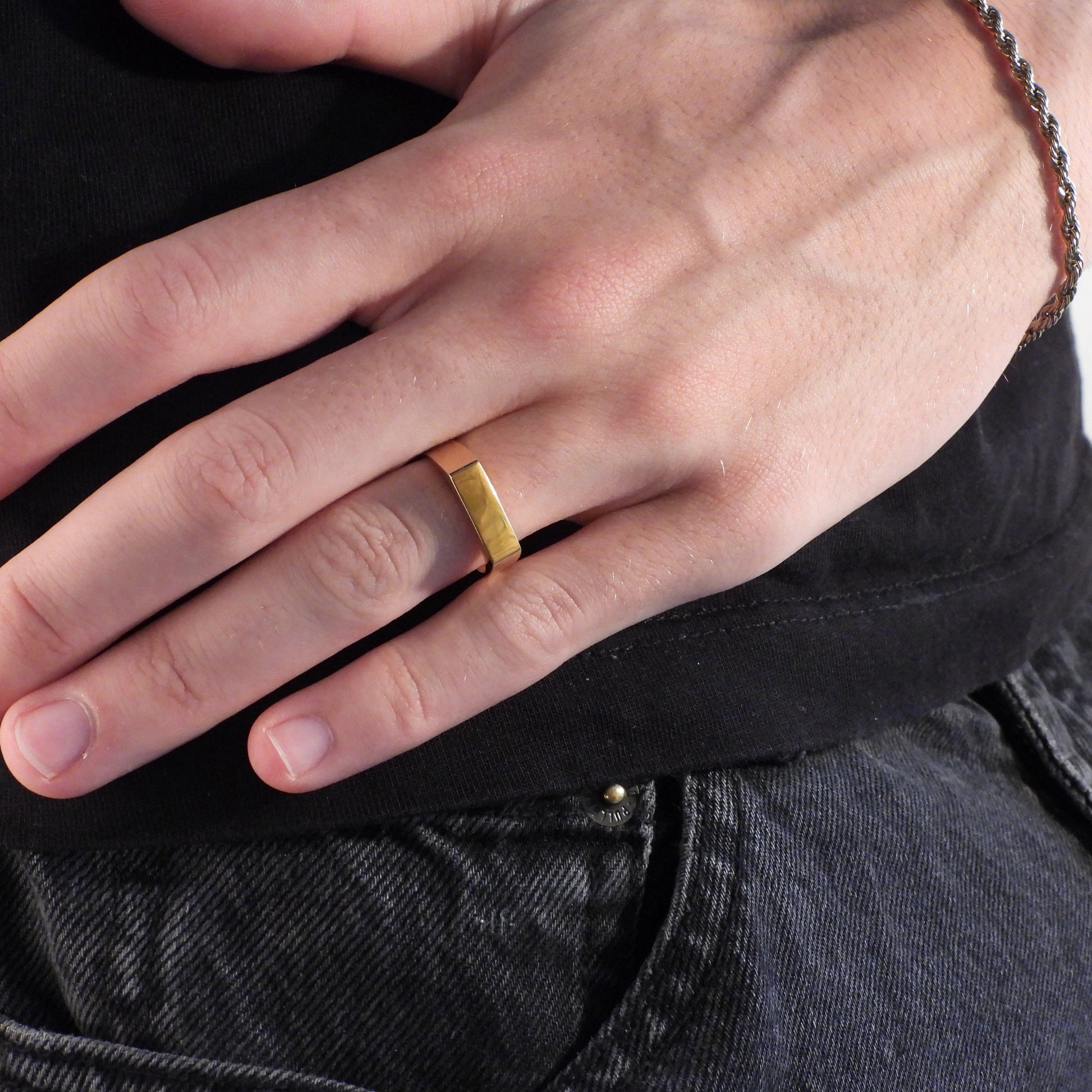 ACED UNISIZE RING - GOLD