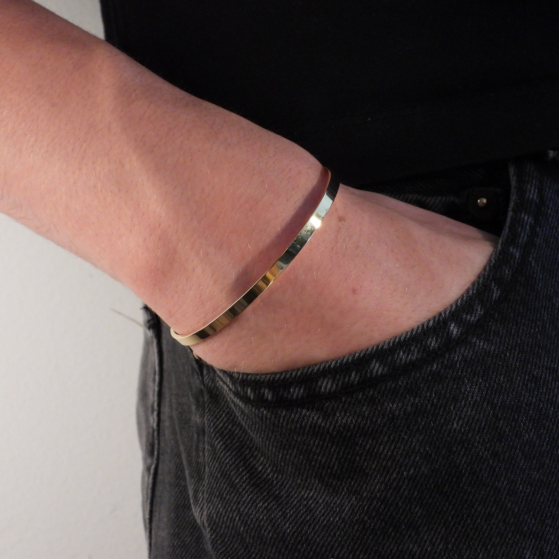 MINIMAL UNISIZE CUFF - GOLD